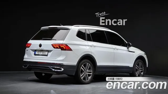 Volkswagen Tiguan — Фото автомобиля 2