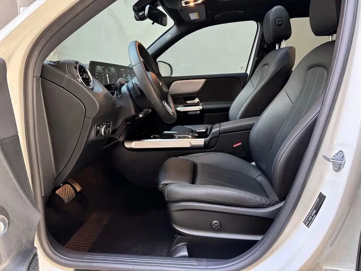 Mercedes-Benz Mercedes-Benz GLB 2021 GLB 180 Dynamic — Фото автомобиля 6
