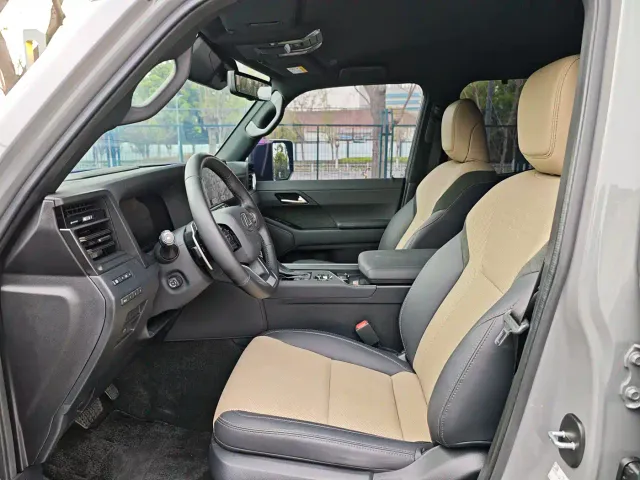 Lexus GX — Фото автомобиля 10
