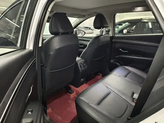 Hyundai Tucson — Фото автомобиля 7
