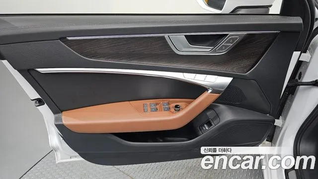 Audi A6 C8 — Фото автомобиля 13