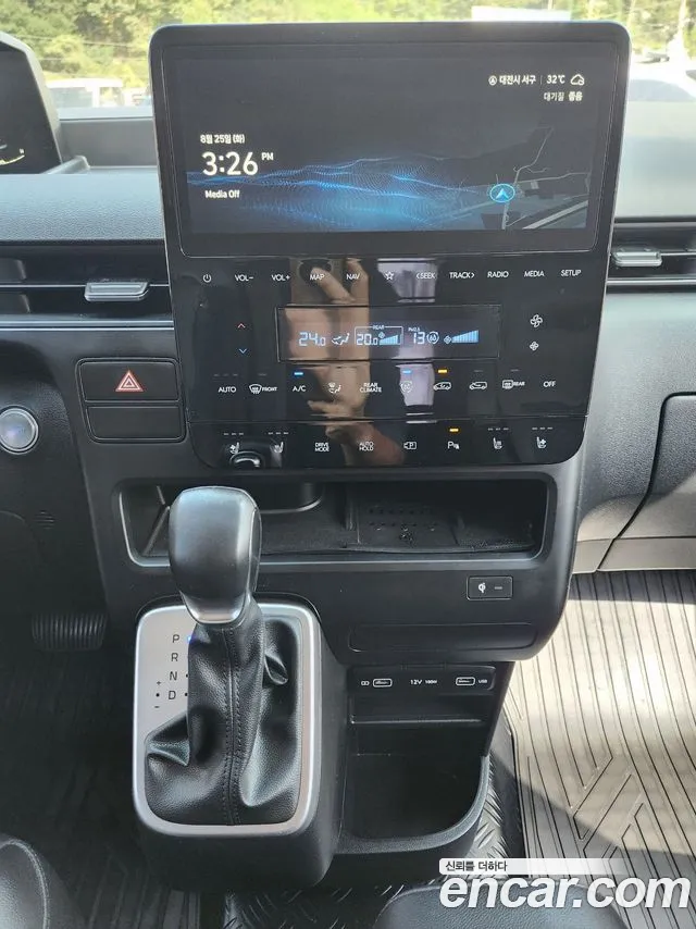 Hyundai Staria Staria Tourer 11 мест — Фото автомобиля 16