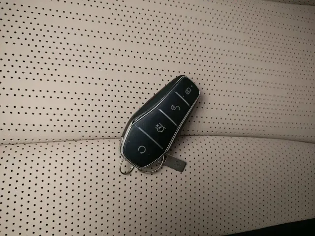 BYD Dolphin — Фото автомобиля 20
