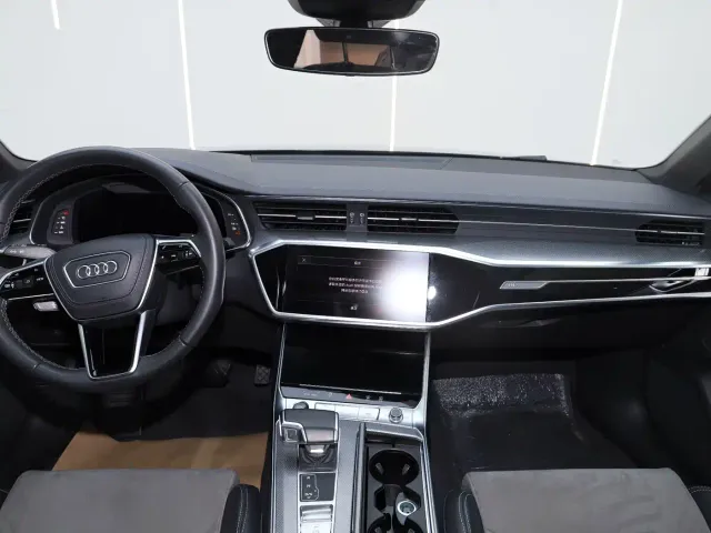 Audi A6L — Фото автомобиля 13