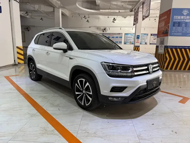 Volkswagen Tharu — Фото автомобиля 3