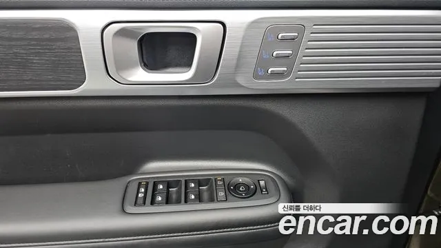 Hyundai Santafe Santa Fe (MX5) Бензин 2.5T 2WD — Фото автомобиля 21