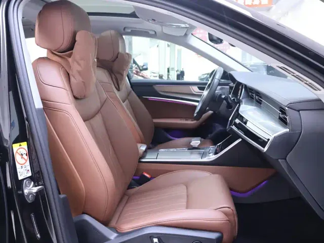 Audi A6L — Фото автомобиля 21