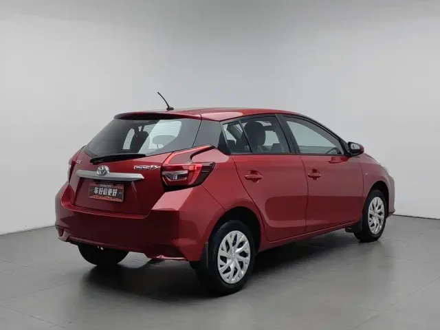 Toyota Vios FS 2021 1.5L Manual Fengchi Edition — Фото автомобиля 2