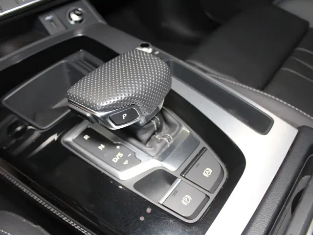 Audi Audi Q5L 2024 Model 40 TFSI Fashion Dynamic — Фото автомобиля 12