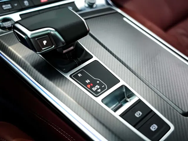 Audi A7L — Фото автомобиля 24