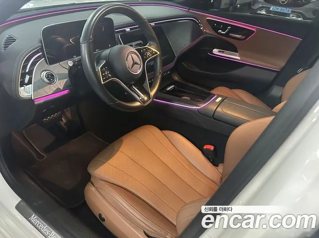 Mercedes-Benz E-Class W214 — Фото автомобиля 14