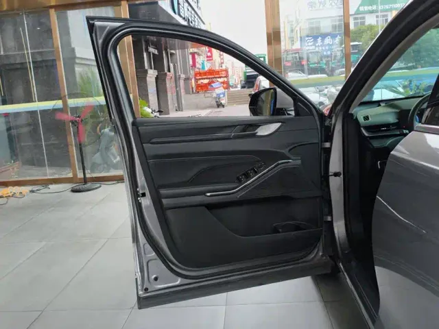 Haval H6 — Фото автомобиля 7