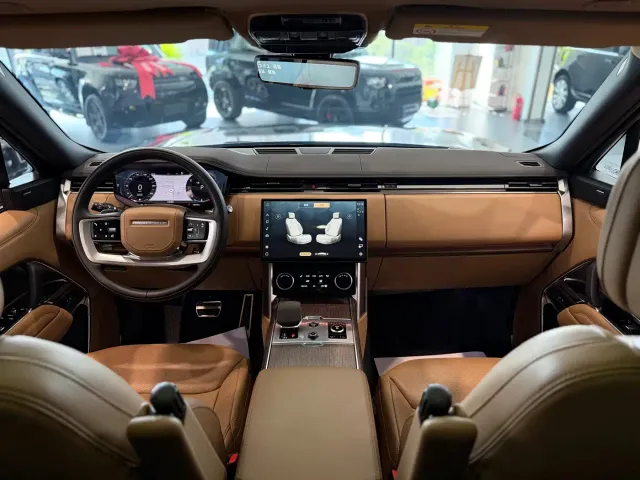 Land Rover Range Rover — Фото автомобиля 17