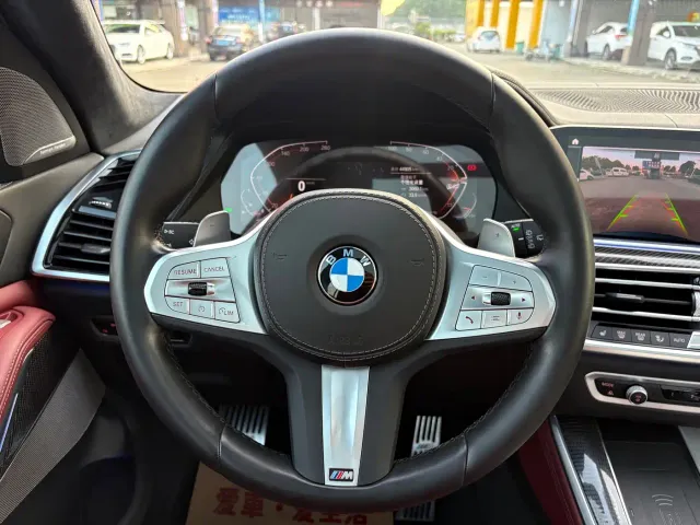 BMW X5 — Фото автомобиля 6