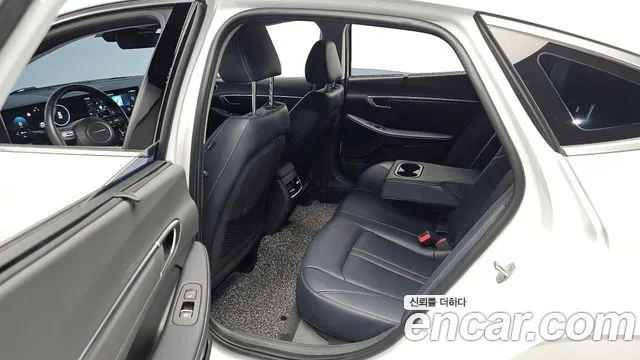 Hyundai Sonata Sonata Edge(DN8) 1.6 Turbo — Фото автомобиля 10