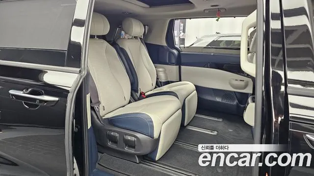 Kia Carnival 4th Gen — Фото автомобиля 17