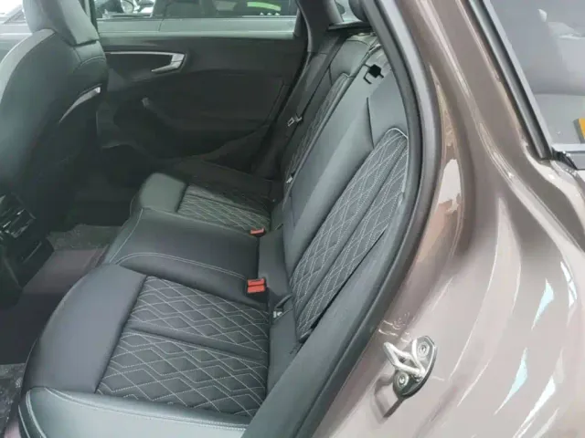 Audi A5L — Фото автомобиля 23