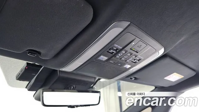 Toyota Alphard 4th Gen — Фото автомобиля 29