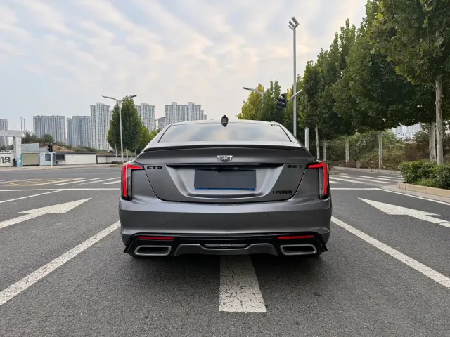 Cadillac CT5 — Фото автомобиля 10
