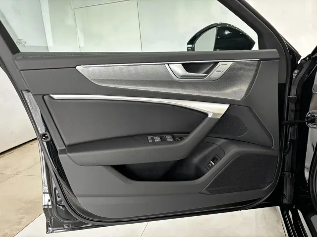 Audi A6L — Фото автомобиля 11