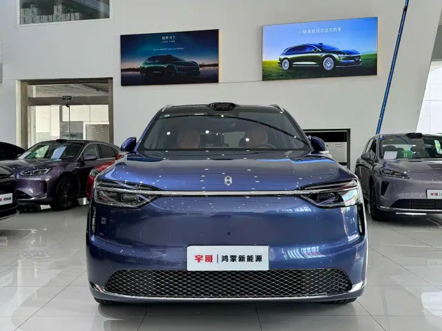 Aito M7 — Фото автомобиля 2