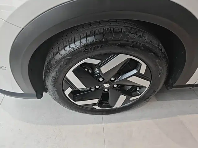Baojun Yunhai — Фото автомобиля 22