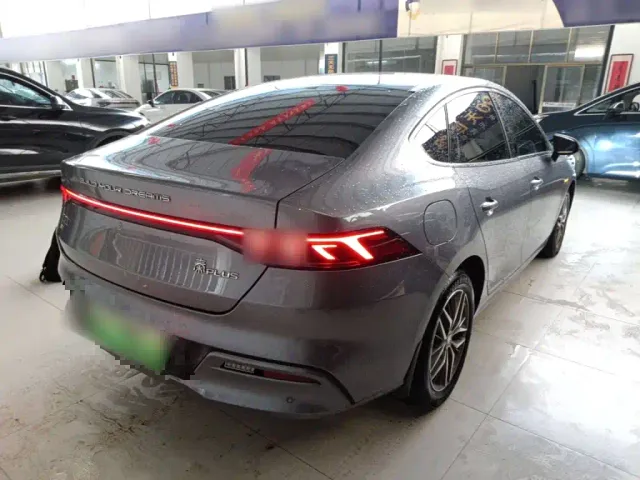 BYD Qin PLUS — Фото автомобиля 4