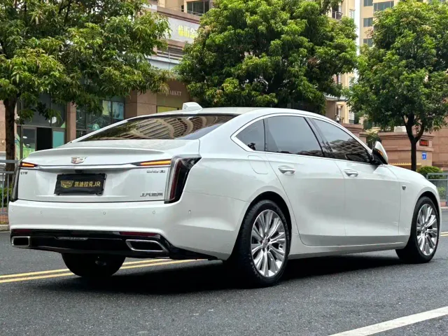 Cadillac CT6 — Фото автомобиля 4