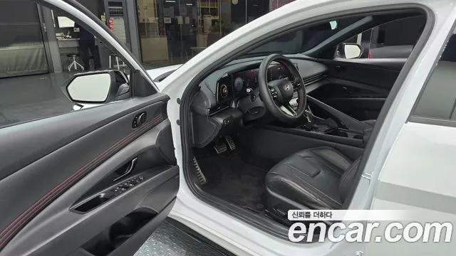 Hyundai Avante CN7 — Фото автомобиля 15