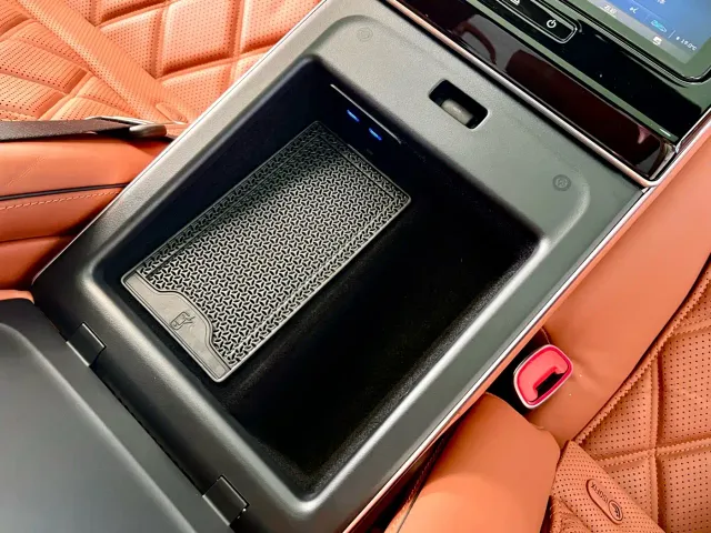 Mercedes-Benz Maybach S-Class — Фото автомобиля 21
