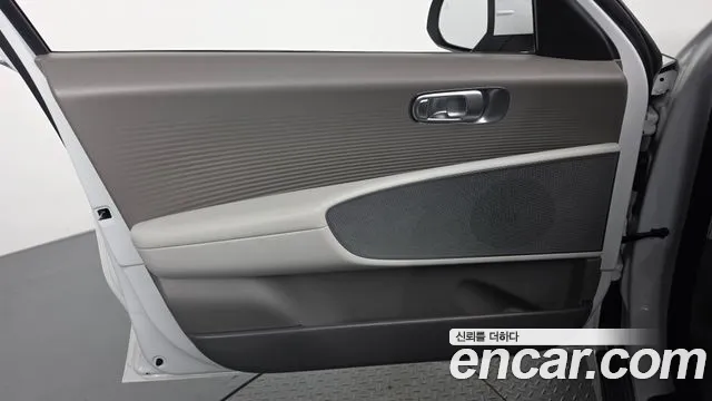 Hyundai Ioniq6 — Фото автомобиля 24