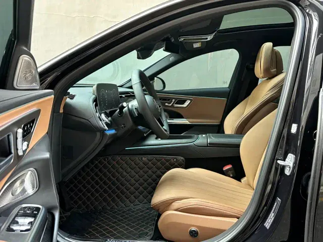 Mercedes-Benz E-Class — Фото автомобиля 9