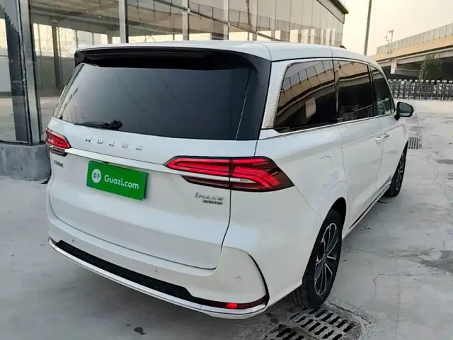 Roewe iMAX8 — Фото автомобиля 6