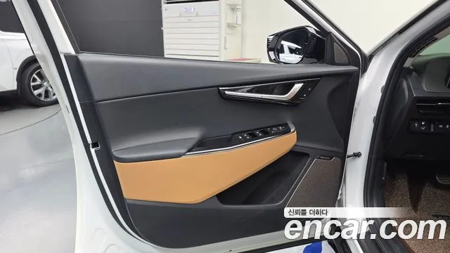 Kia EV6 — Фото автомобиля 22