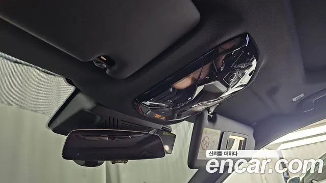BMW 5 Series — Фото автомобиля 25