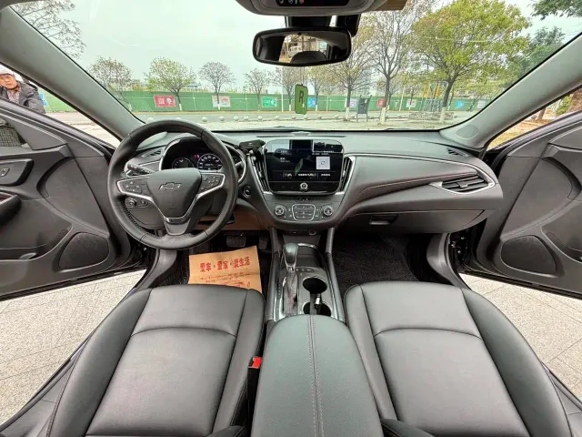 Chevrolet Malibu XL — Фото автомобиля 13