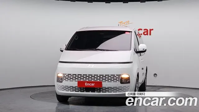 Hyundai Staria Staria Карго 5 мест — Фото автомобиля 3