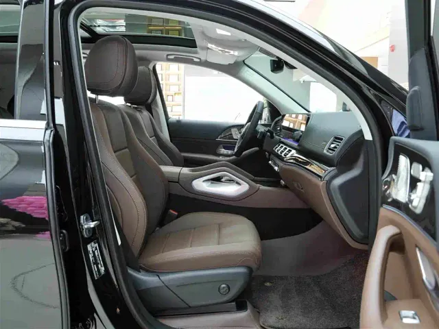 Mercedes-Benz GLE-Class — Фото автомобиля 12