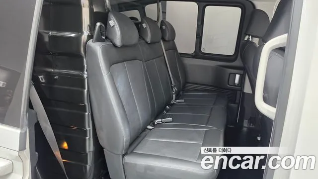Hyundai Staria Staria Карго 5 мест — Фото автомобиля 11