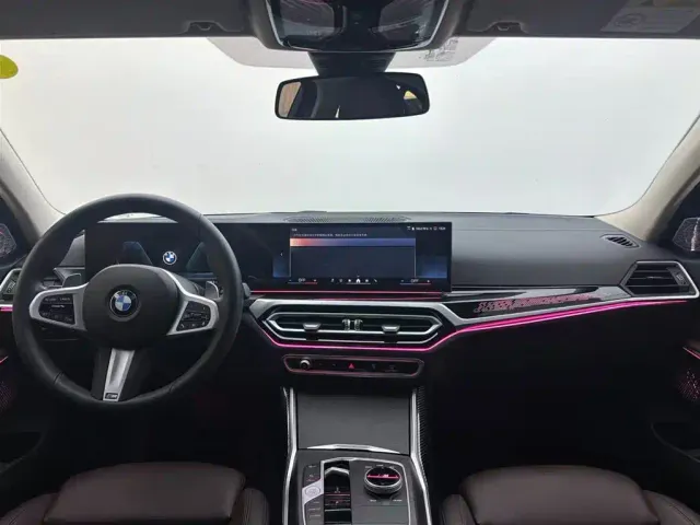 BMW 3 Series — Фото автомобиля 7
