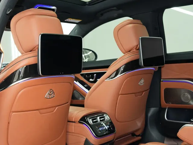 Mercedes-Benz Maybach S-Class — Фото автомобиля 14
