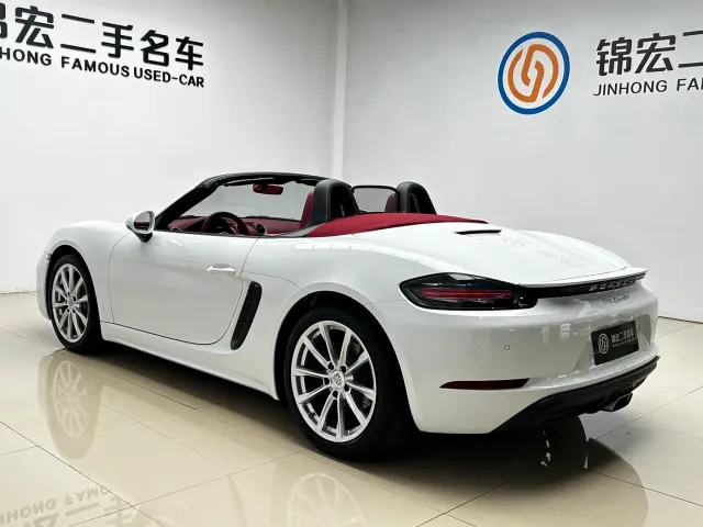 Porsche 718 — Фото автомобиля 21