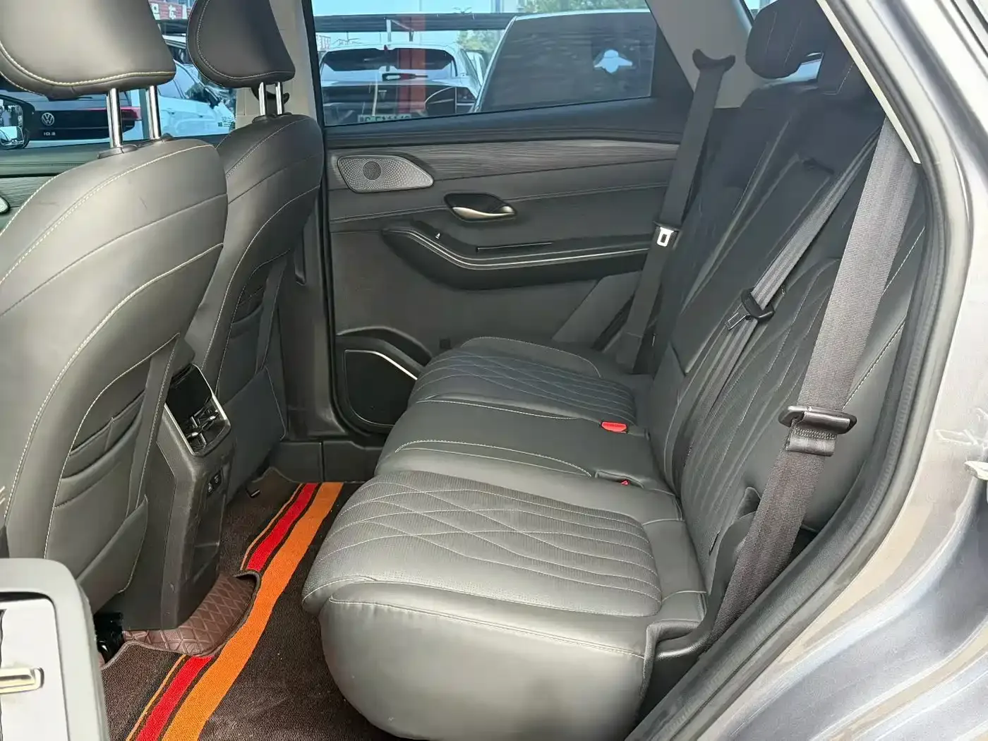 Jetour Shanhai Jetour Shanhai L9 2024 1.5TD 2DHT Pro 7-Seater — Фото автомобиля 6