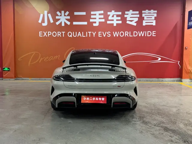 Xiaomi SU7 — Фото автомобиля 10
