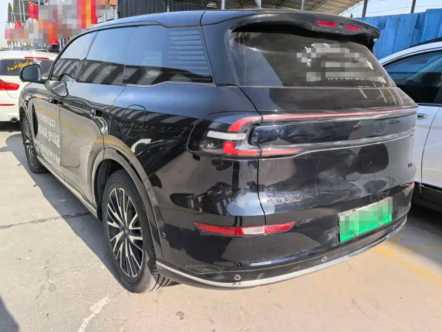 Changan Qiyuan Q07 — Фото автомобиля 3