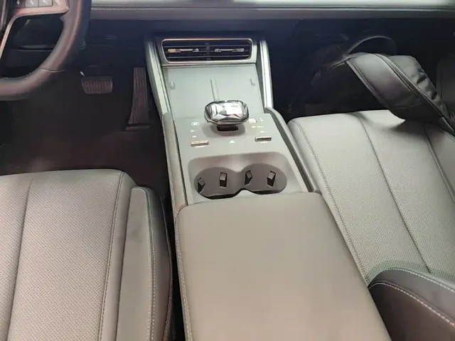 BYD Qin L — Фото автомобиля 13