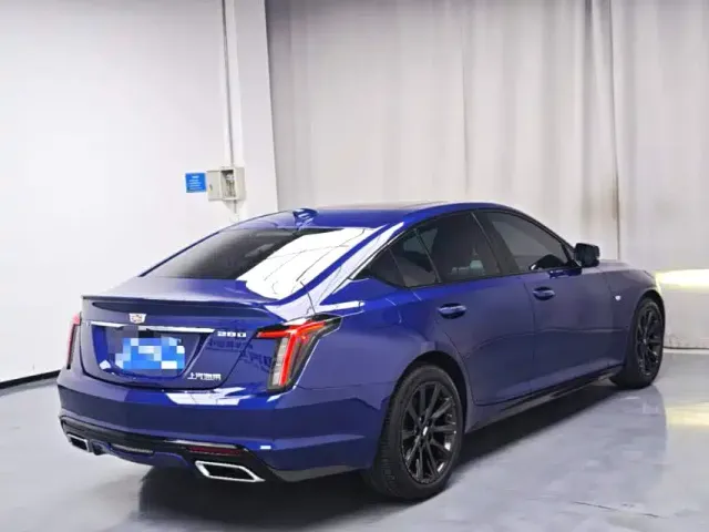 Cadillac CT5 — Фото автомобиля 9