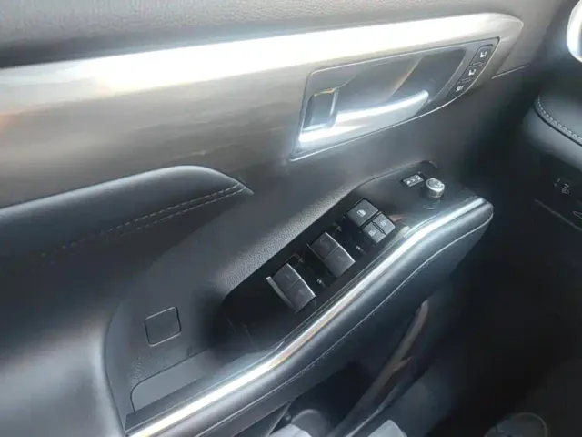 Toyota Highlander — Фото автомобиля 7