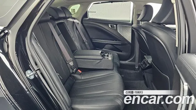 Kia K8 Hybrid — Фото автомобиля 12
