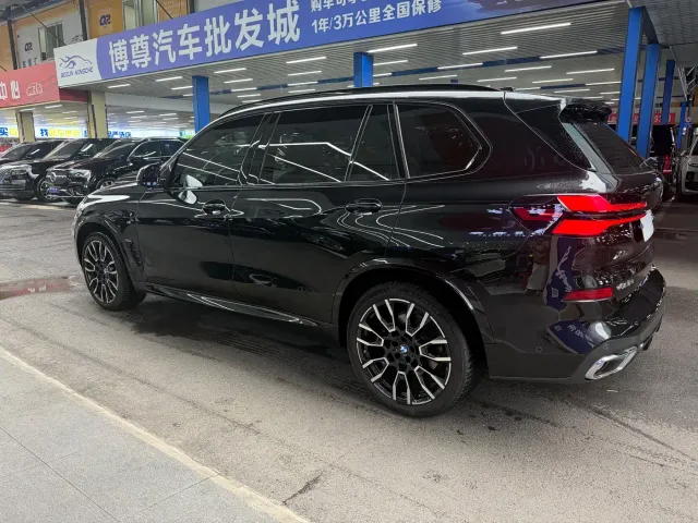BMW X5 — Фото автомобиля 22